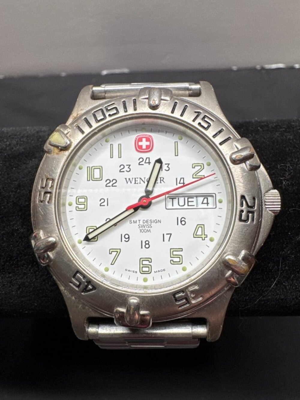 Wenger SMT (Model 096.0685) Design Swiss Mens Stainless Steel Watch 100M Water-R